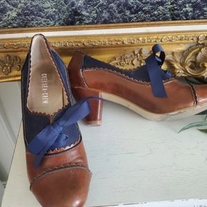 Chelsea crew heels, size 39
